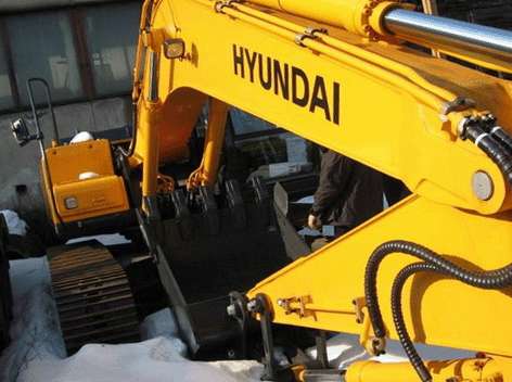 екскаватори hyundai