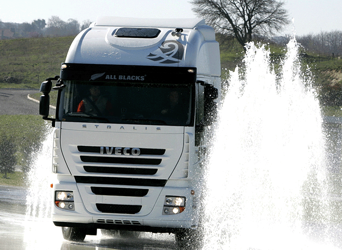 тягач IVECO Stralis